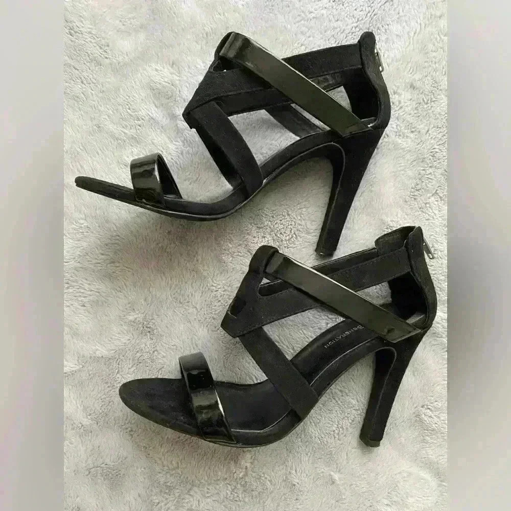 BCBGeneration Jey Stilletos Suede/Patent Leather - Picture 4 of 8